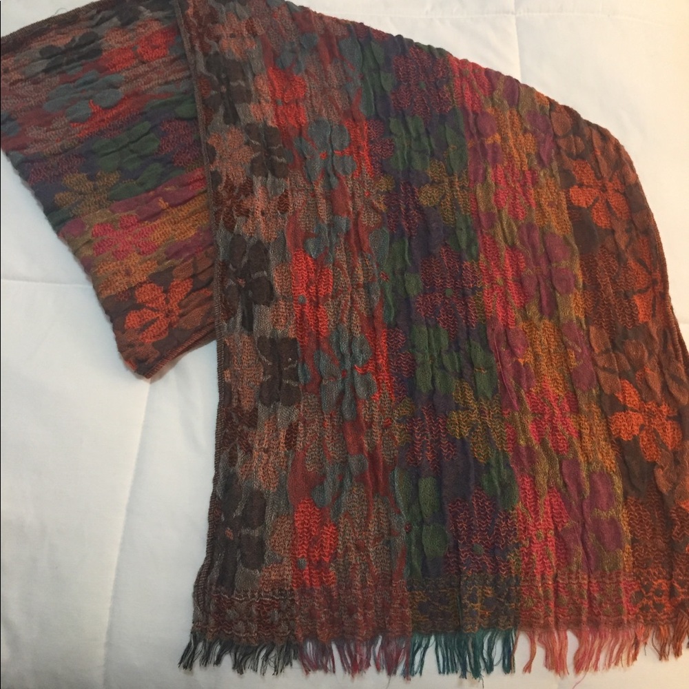 Beautiful Boho Scarf - Picture 4 of 6